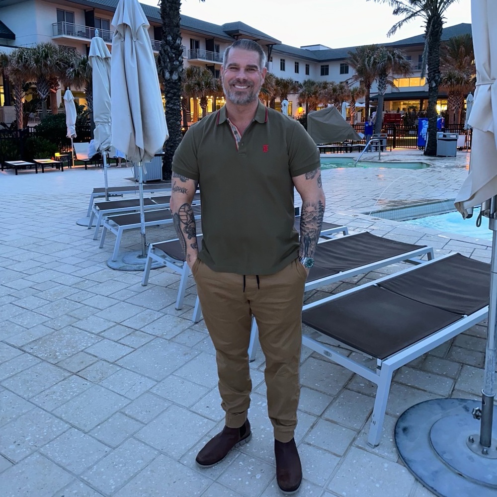 Meet your Posher, Tony